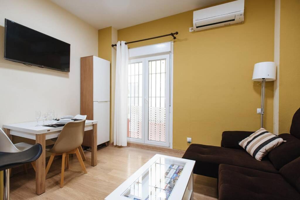 Cozy And Well Located In The Center Of Apartamento *